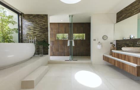 lime-v4_master_bathroom-1