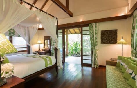 005 Villa lipa noi 6 – Spacious bedroom