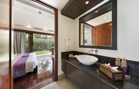 DCEC – lipa noi_16_Bathroom